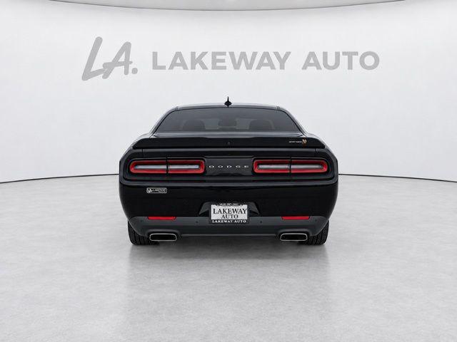 2016 Dodge Challenger R/T Scat Pack