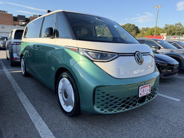 2025 Volkswagen ID. Buzz 1st Edition with 4MOTION 2025 Volkswagen ID. Buzz 1st Edition with 4MOTION