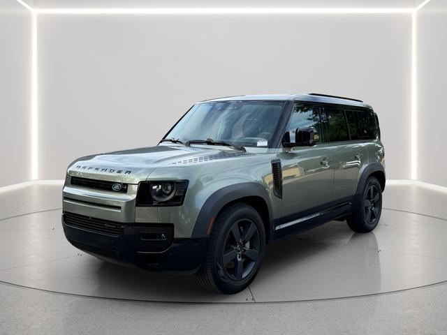 /2023 Land-Rover Defender