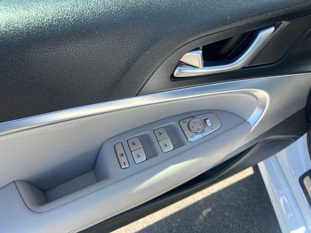 2023 Genesis G70 2.0T AWD