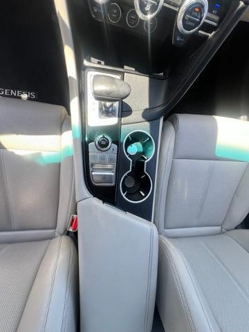 2023 Genesis G70 2.0T AWD