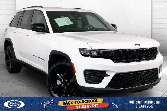 2023 Jeep Grand Cherokee Altitude 4x4 for sale in Independence, MO