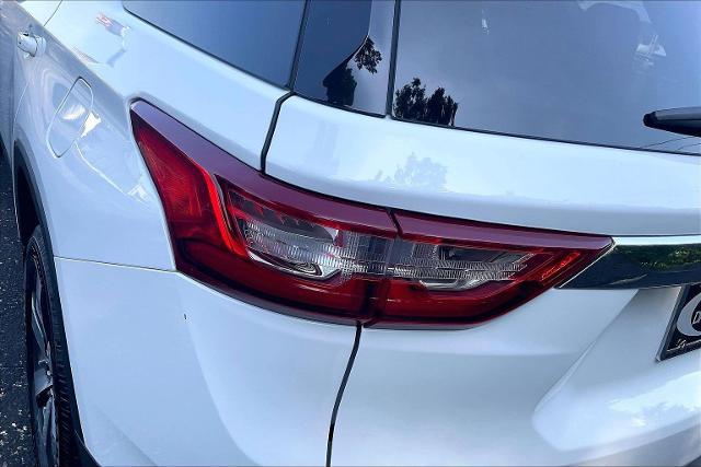 2020 Chevrolet Traverse FWD LT Leather