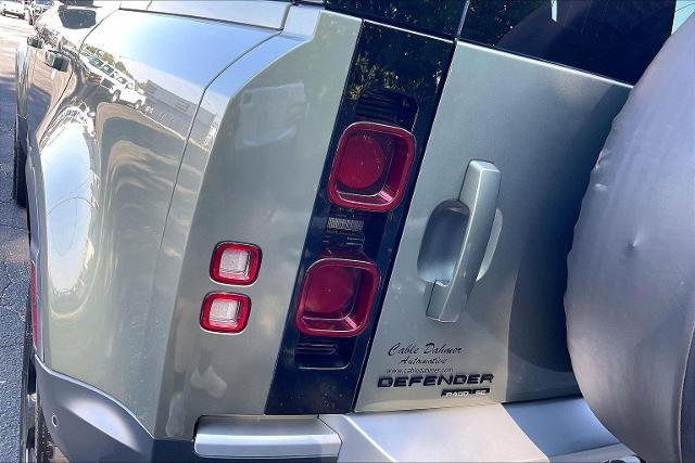 2020 Land Rover Defender 110 SE