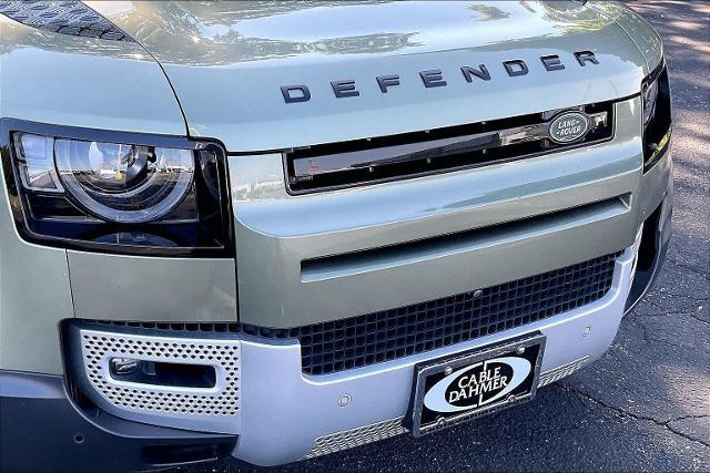 2020 Land Rover Defender 110 SE