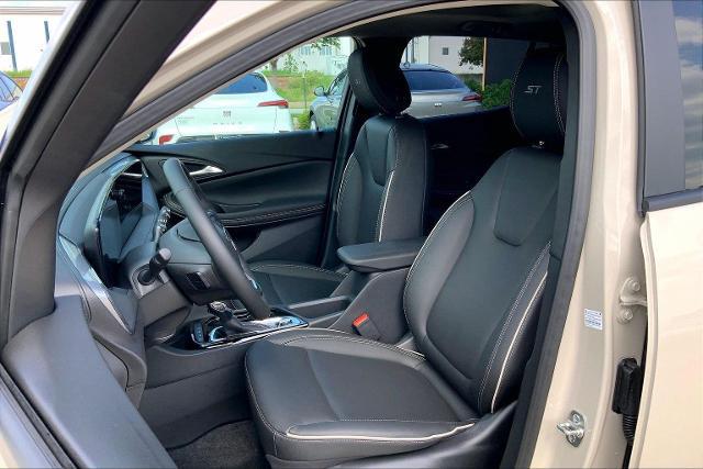 2026 Buick Encore GX Sport Touring AWD