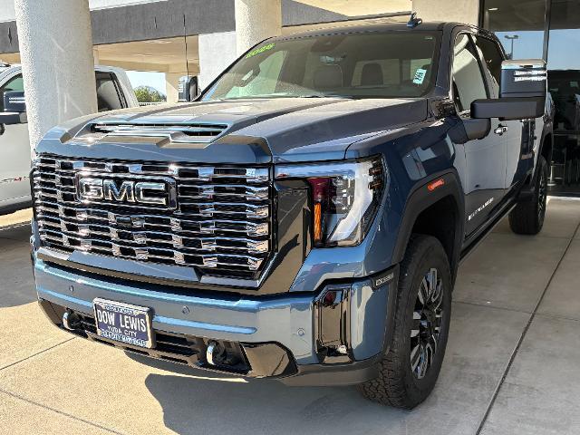 2026 GMC Sierra 2500HD Crew Cab, Standard Bed, Denali Ultimate, 4WD for sale in Yuba City, CA