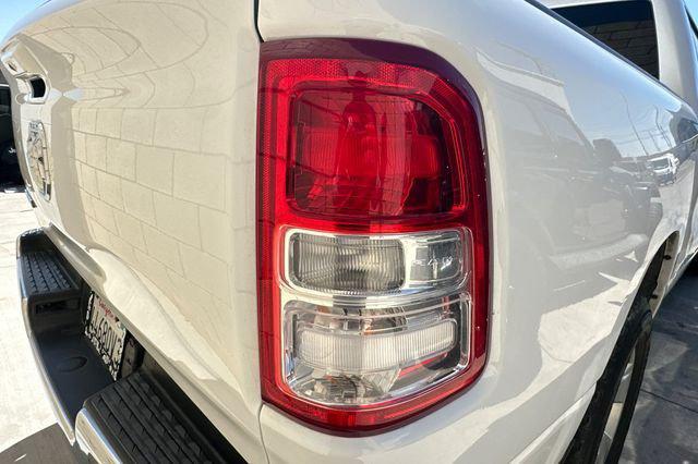 2022 Ram 1500 Big Horn Crew Cab 4x2 57 Box