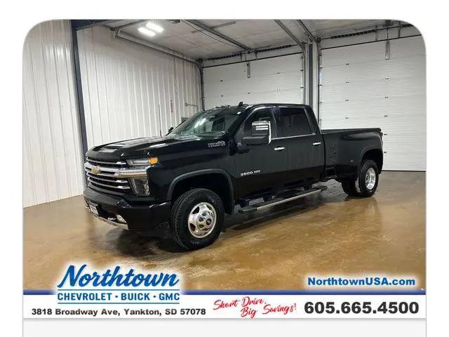 2023 Chevrolet Silverado 3500HD 4WD Crew Cab Long Bed High Country for sale in Yankton, SD