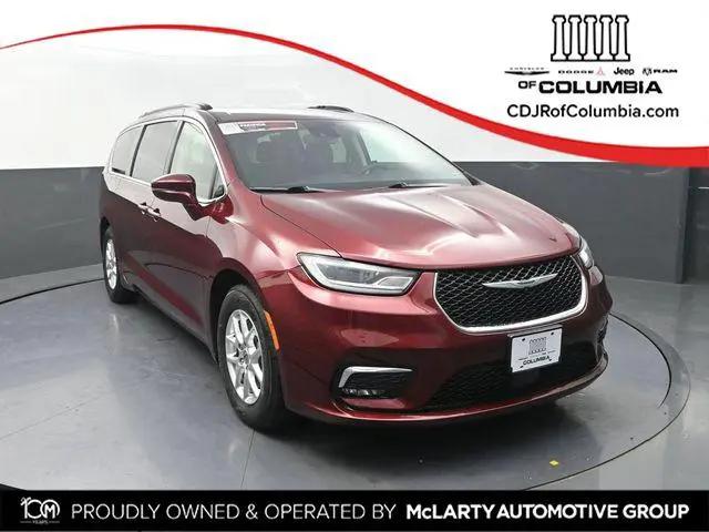 2022 Chrysler Pacifica Touring L for sale in Columbia, MO