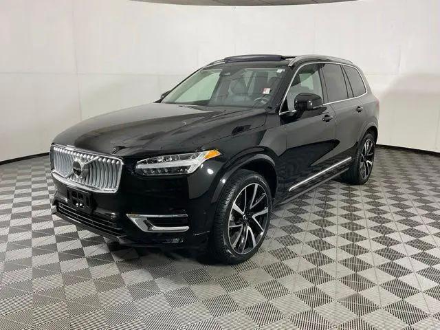 2025 Volvo XC90 B5 Plus for sale in Fort Wayne, IN