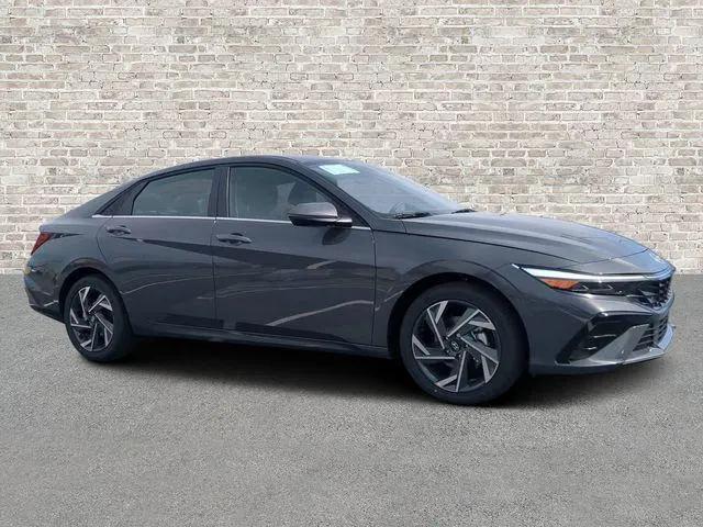 2025 Hyundai Elantra Hybrid Limited for sale in Midlothian, VA
