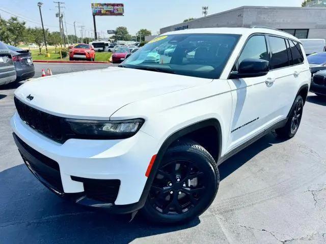 2024 Jeep Grand Cherokee L Altitude 4x4 for sale in West Chicago, IL