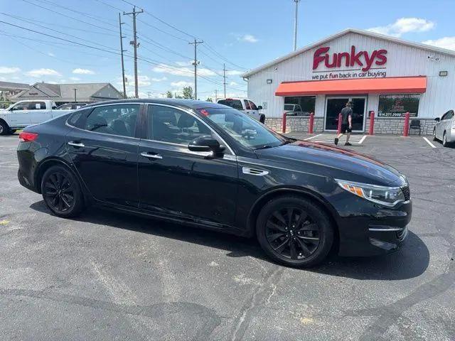 2016 Kia Optima EX for sale in Grove City, OH
