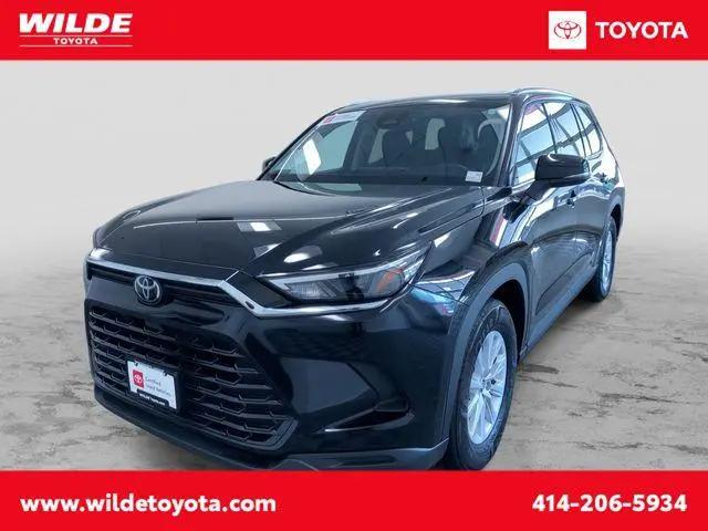 2025 Toyota Grand Highlander XLE for sale in West Allis, WI
