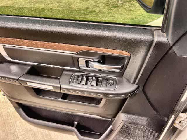 2017 Ram 2500 Laramie Crew Cab 4x4 64 Box