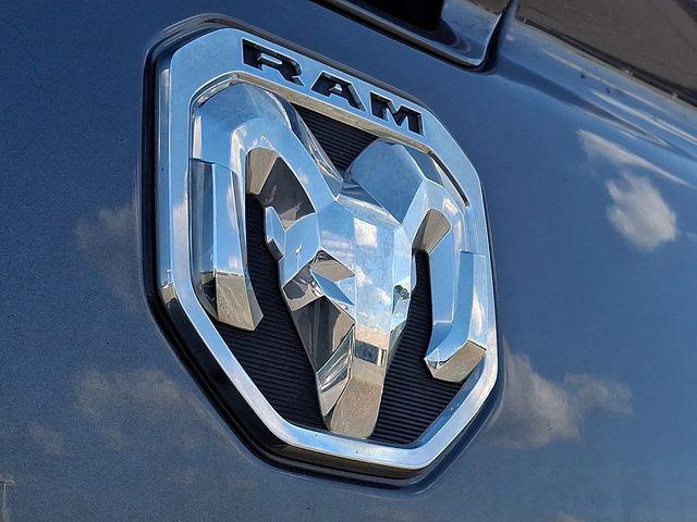 2020 Ram 1500 Laramie Crew Cab 4x4 57 Box