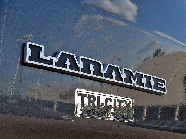 2020 Ram 1500 Laramie Crew Cab 4x4 57 Box