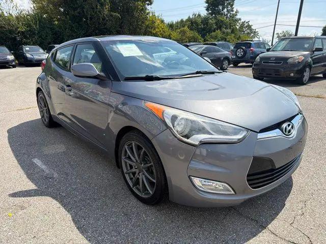 2017 Hyundai Veloster Value Edition for sale in Florence, KY