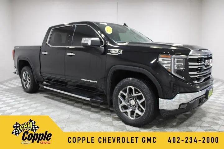 2022 GMC Sierra 1500 4WD Crew Cab Short Box SLT for sale in Louisville, NE