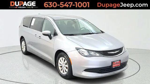 2017 Chrysler Pacifica Touring for sale in Glendale Heights, IL