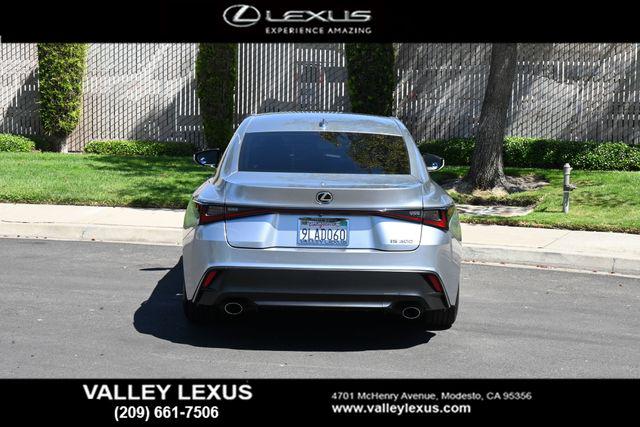 2024 Lexus IS 300 300