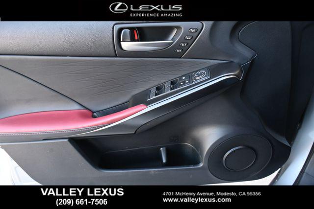 2024 Lexus IS 300 300