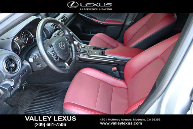 2024 Lexus IS 300 300