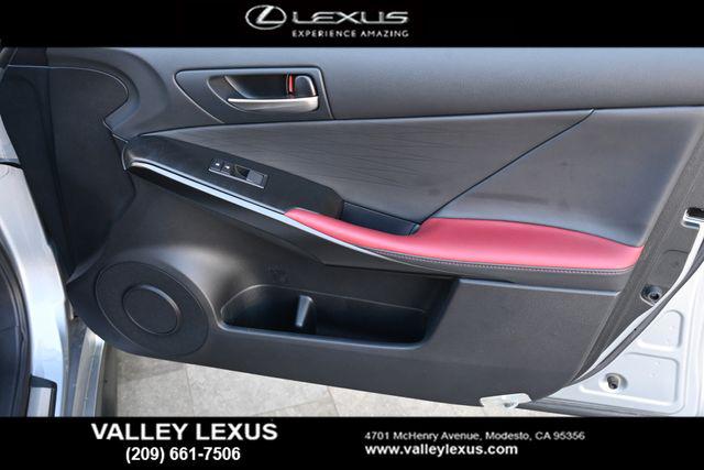 2024 Lexus IS 300 300