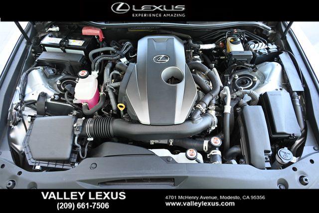 2024 Lexus IS 300 300