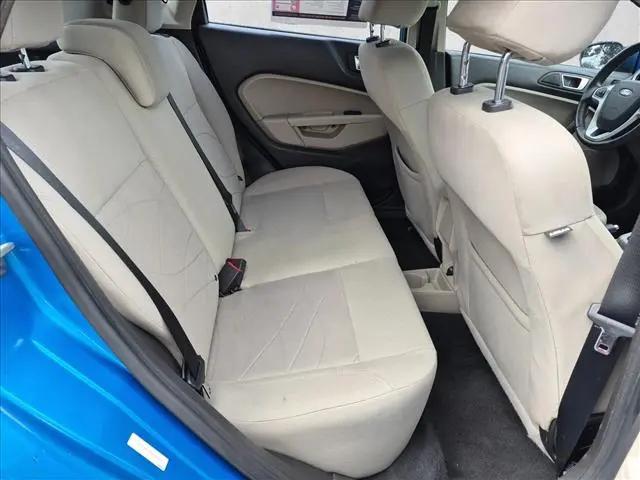 2015 Ford Fiesta SE