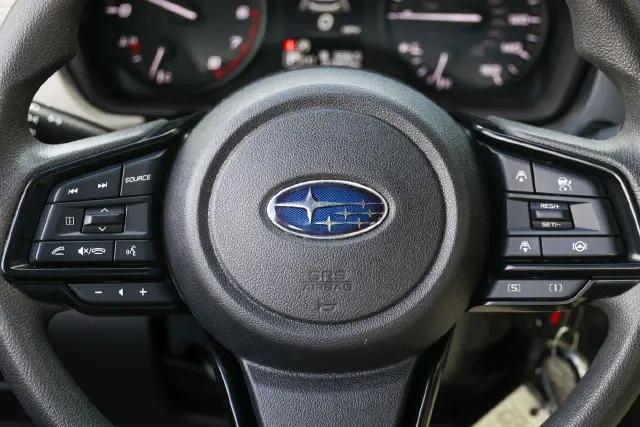 2025 Subaru Forester Base