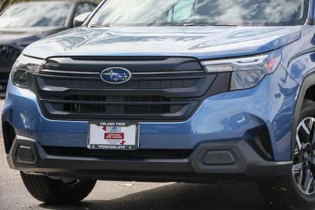 2025 Subaru Forester Base