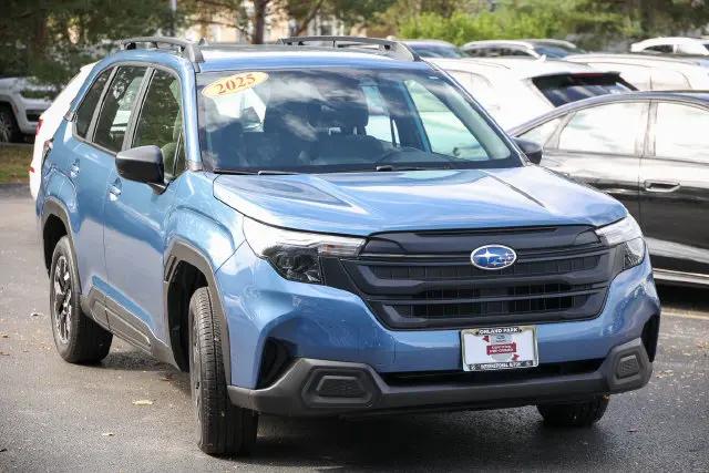 2025 Subaru Forester Base