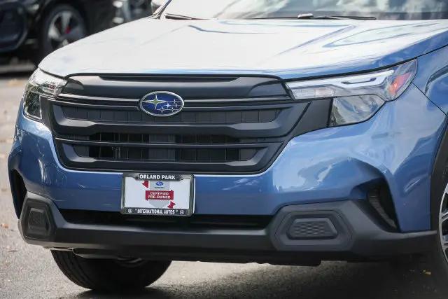 2025 Subaru Forester Base