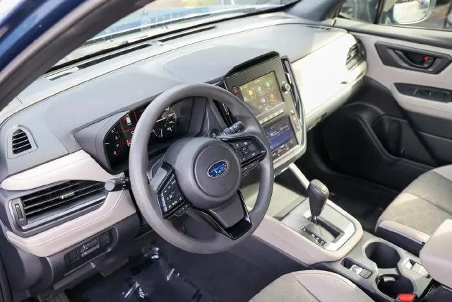 2025 Subaru Forester Base