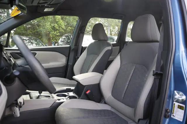 2025 Subaru Forester Base