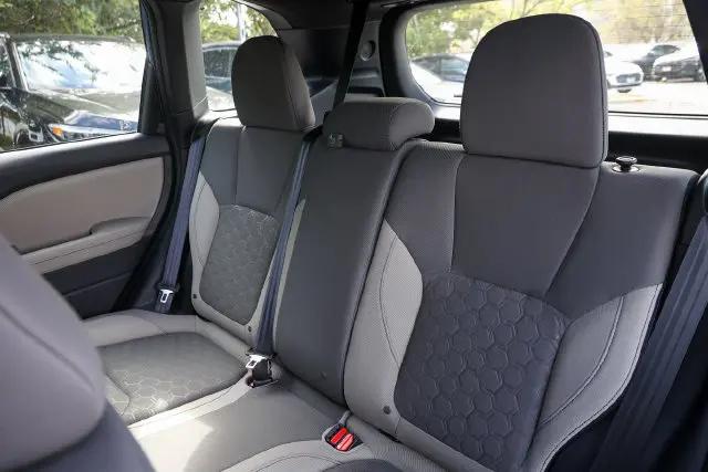 2025 Subaru Forester Base