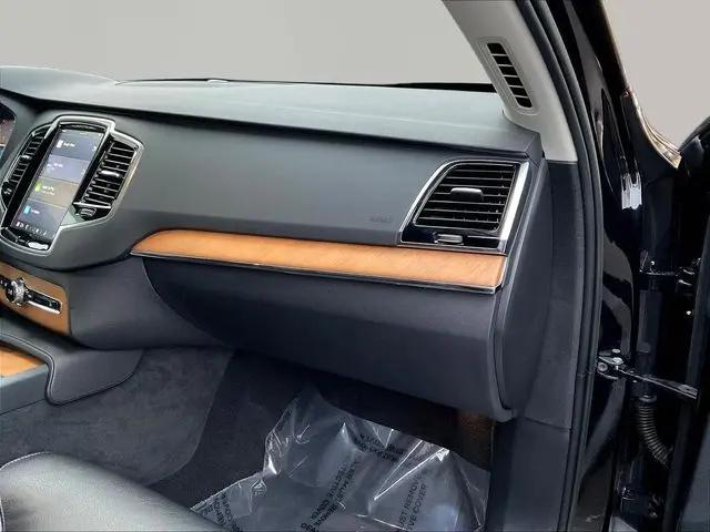 2023 Volvo XC90 B6 Plus 7-Seater