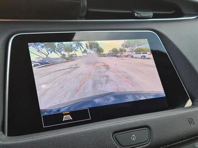 2021 Cadillac XT4 FWD Premium Luxury