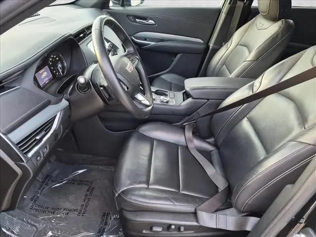 2021 Cadillac XT4 FWD Premium Luxury