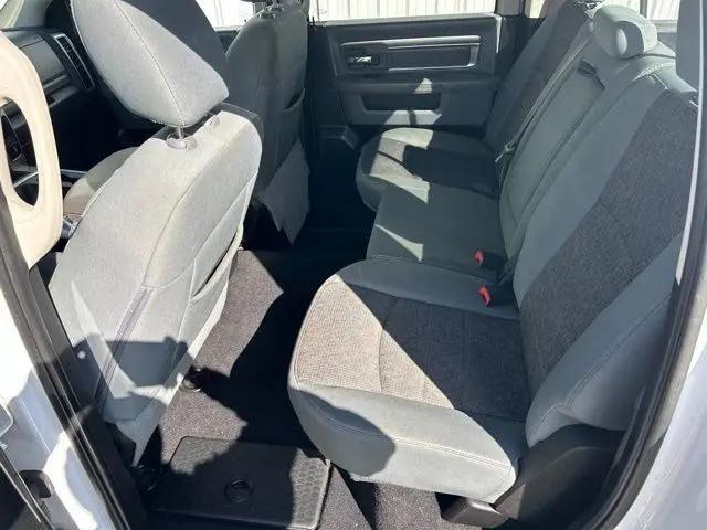 2019 Ram 1500 Classic SLT