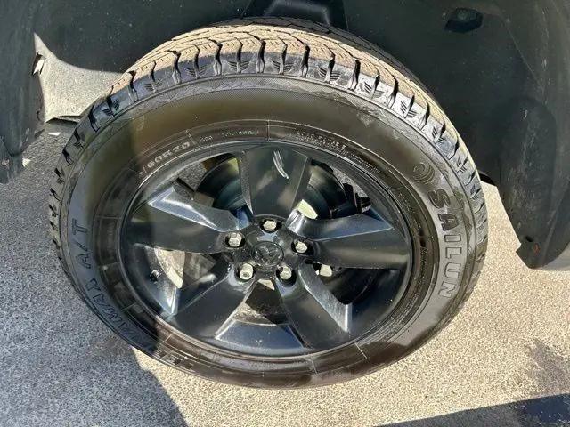 2019 Ram 1500 Classic SLT