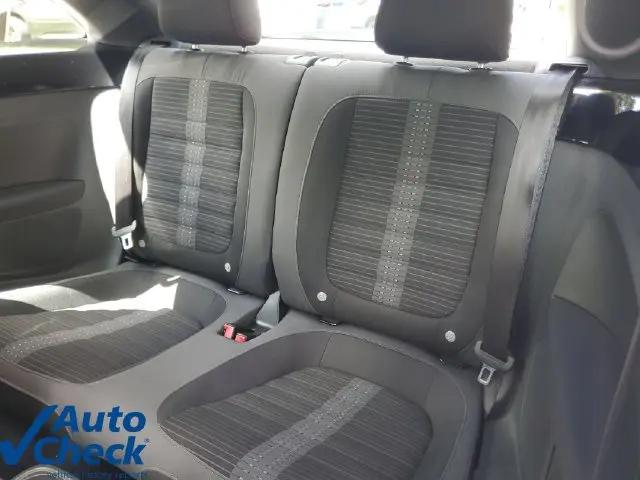 2012 Volkswagen Beetle 2.0T Turbo