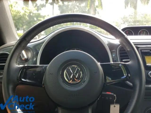 2012 Volkswagen Beetle 2.0T Turbo