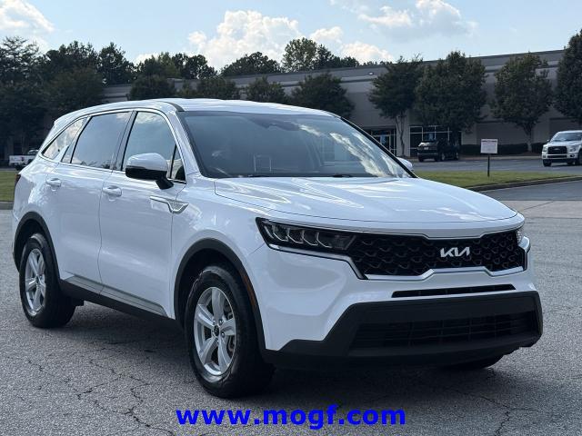 2023 Kia Sorento LX