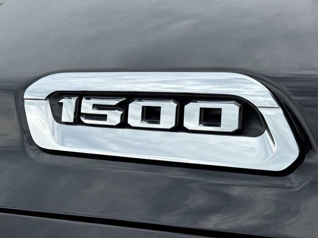 2019 Ram 1500 Laramie Crew Cab 4x4 57 Box