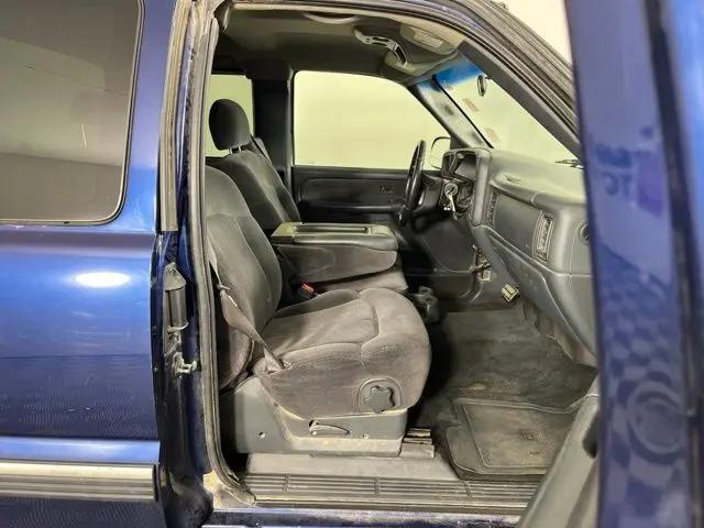 2002 Chevrolet Silverado 1500 LS