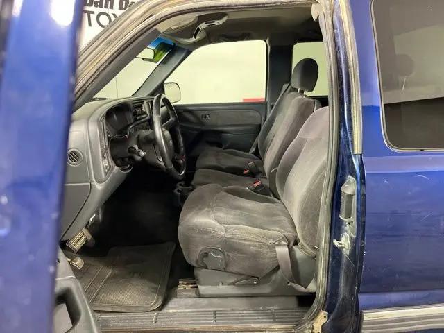 2002 Chevrolet Silverado 1500 LS