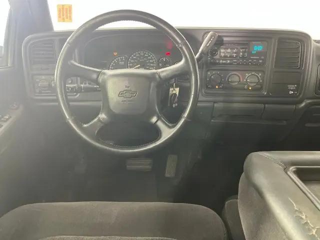2002 Chevrolet Silverado 1500 LS